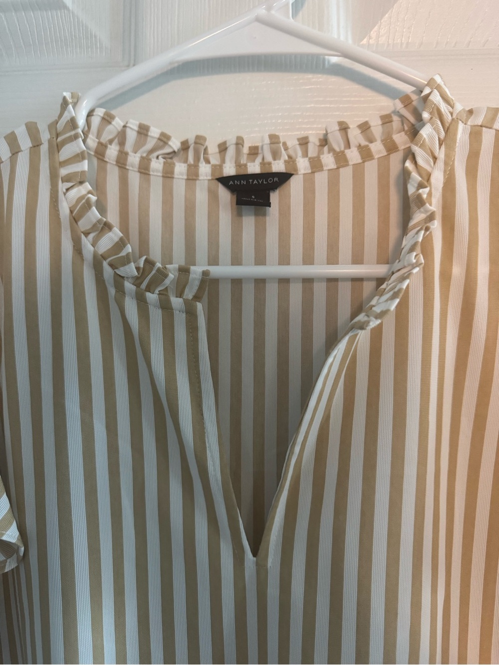 Ann Taylor Cream and Tan Striped Ruffle Sleeve Blouse - Picture 2 of 4